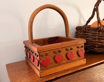 Vintage wood basket, caddy, condiment basket, apple cutouts, made in Minnesota, orchard, farmhouse