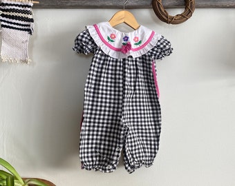 Vintage black & white gingham, checked girl&#39;s baby romper size 6-9 months