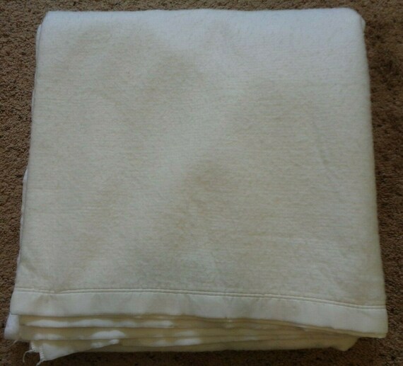Vintage Satin Trim Acrylic Blanket Queen Bed 90 Made In Etsy