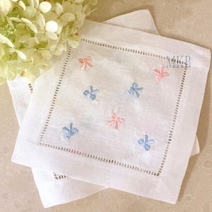 Bows Arranged for Cocktail Napkins, Mini Bow Embroidery, Satin Stitch Machine Embroidery Design File