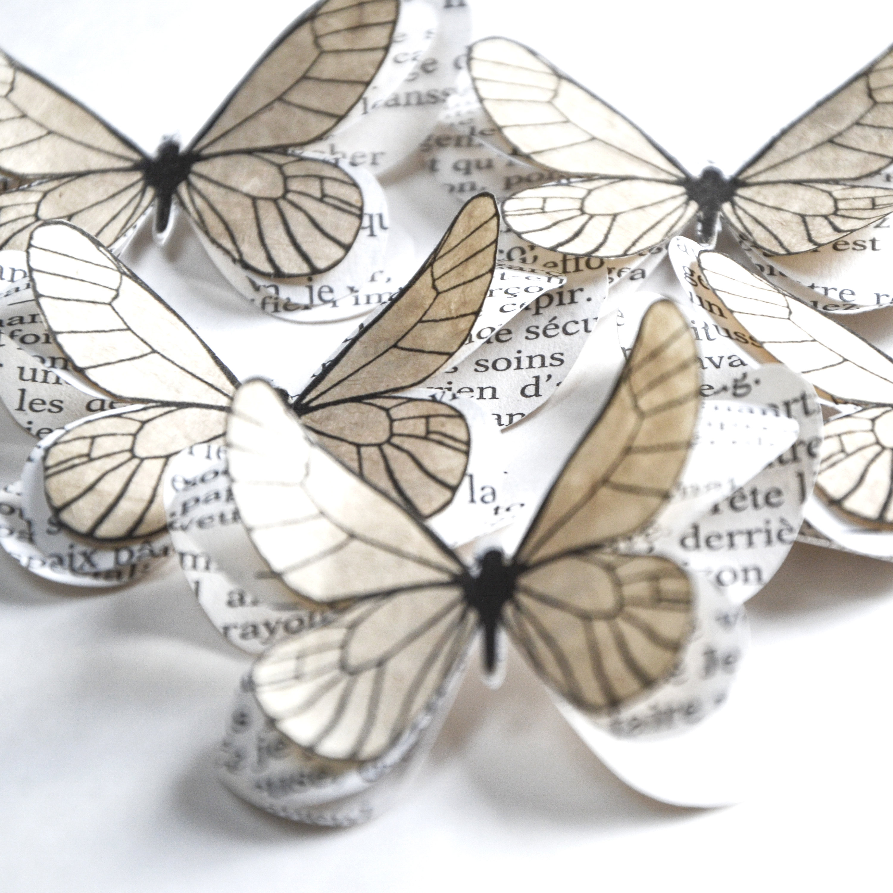 Paper butterflies for enchanted forest decor, butterfly decorations for party, butterfly baby shower decorations, sweetheart table decor