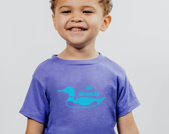 Una camiseta para niños pequeños Absolute Loon, diseño de pájaro caprichoso, camiseta de algodón suave, camisa de pájaro para niños, adorable camiseta para niños pequeños