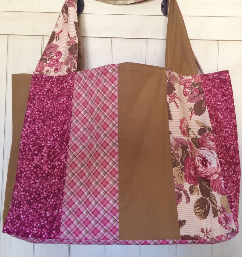 TOTE Pink Tan Floral Patchwork Totebag Grocery bag Bookbag Beachbag Lunchbag Laptop Bag Overnight Purse Tote Lunchbag Cotton Gift for Her