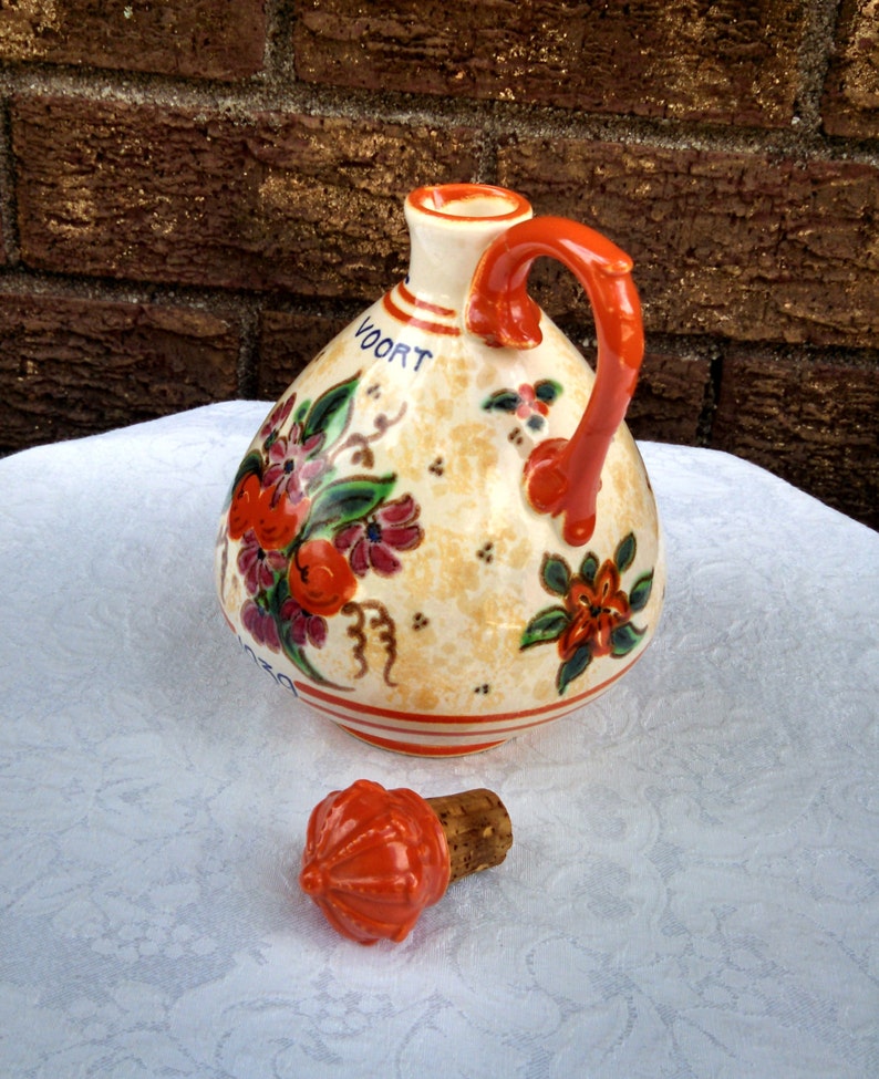 Vintage Gouda Decanter, Commemorating the Birth of Princess Irene, Art Pottery Jug by Zuid Holland PZH, Hand Painted, Dated 1939, RARE image 3