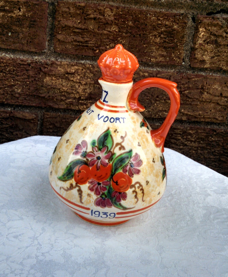 Vintage Gouda Decanter, Commemorating the Birth of Princess Irene, Art Pottery Jug by Zuid Holland PZH, Hand Painted, Dated 1939, RARE image 1