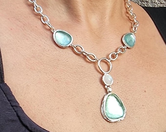 Ketting groen Romeins glas: sterlingzilver, maansteenaccent, handgemaakte Israëlische sieraden