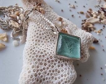 Sterlingzilveren ketting van Romeins glas: oude Israëlische sieraden