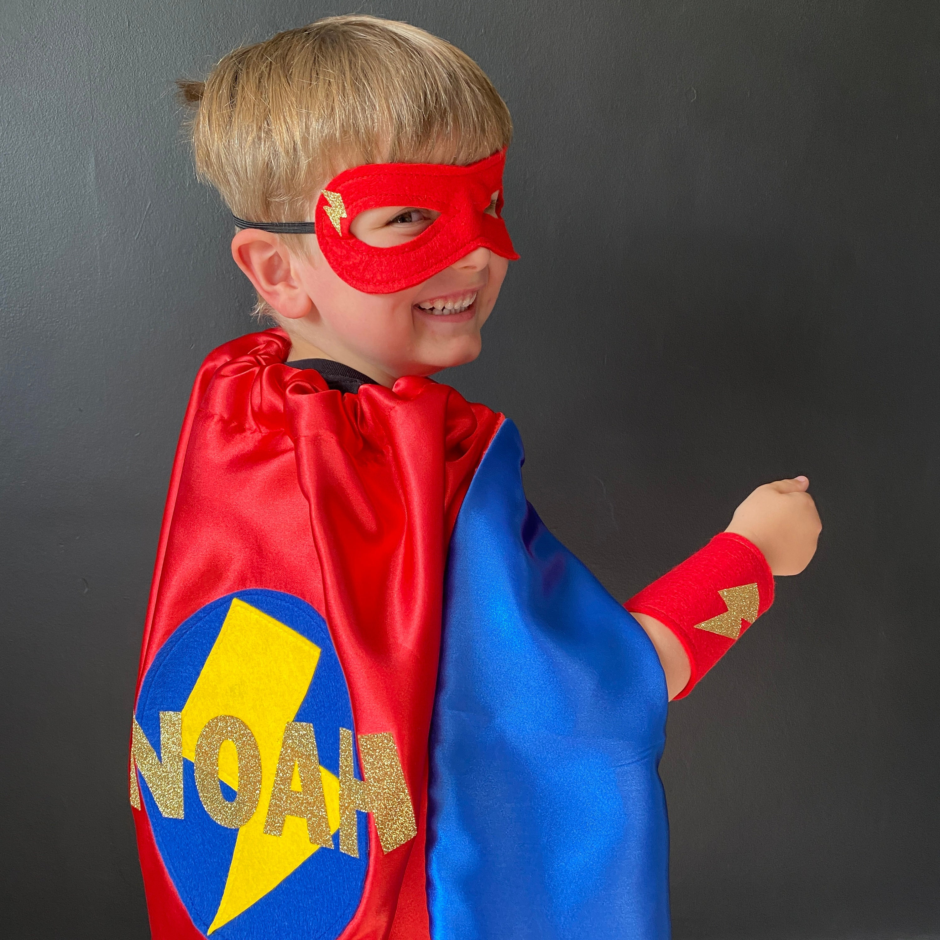 Cape De Super Heros Pour Enfants Cape Danniversaire De Etsy France Cape De Super Heros Pour Enfants Cape Danniversaire De Etsy France