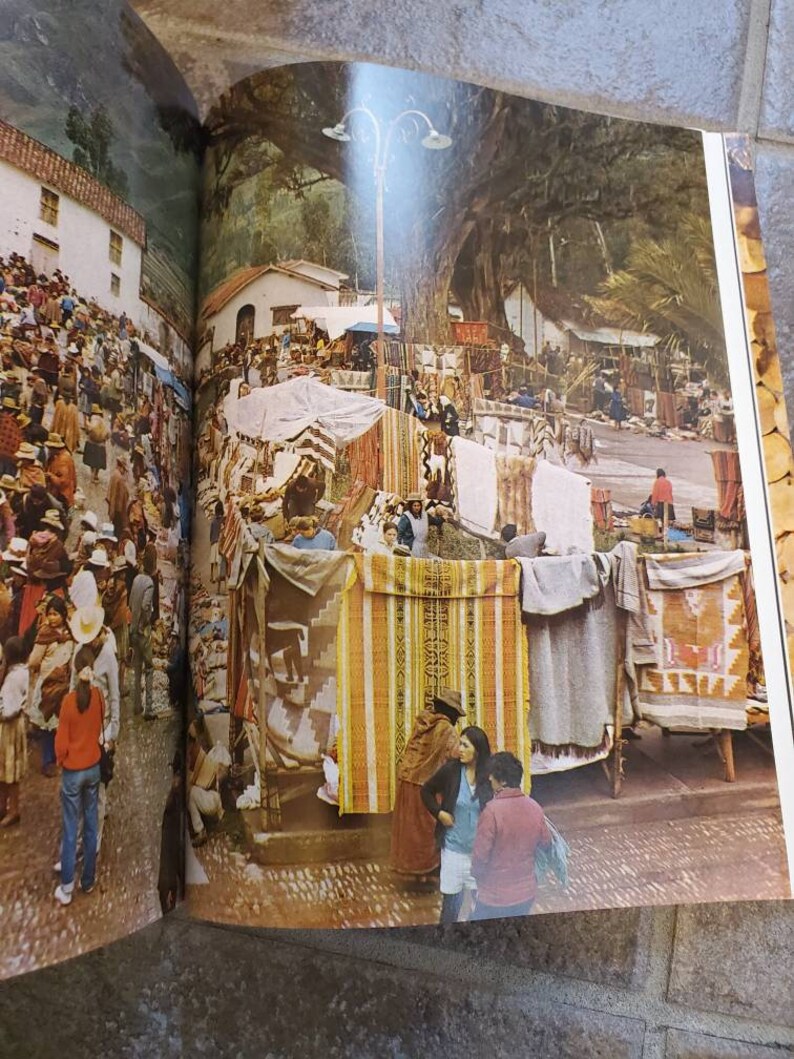 70s Peru book image 6