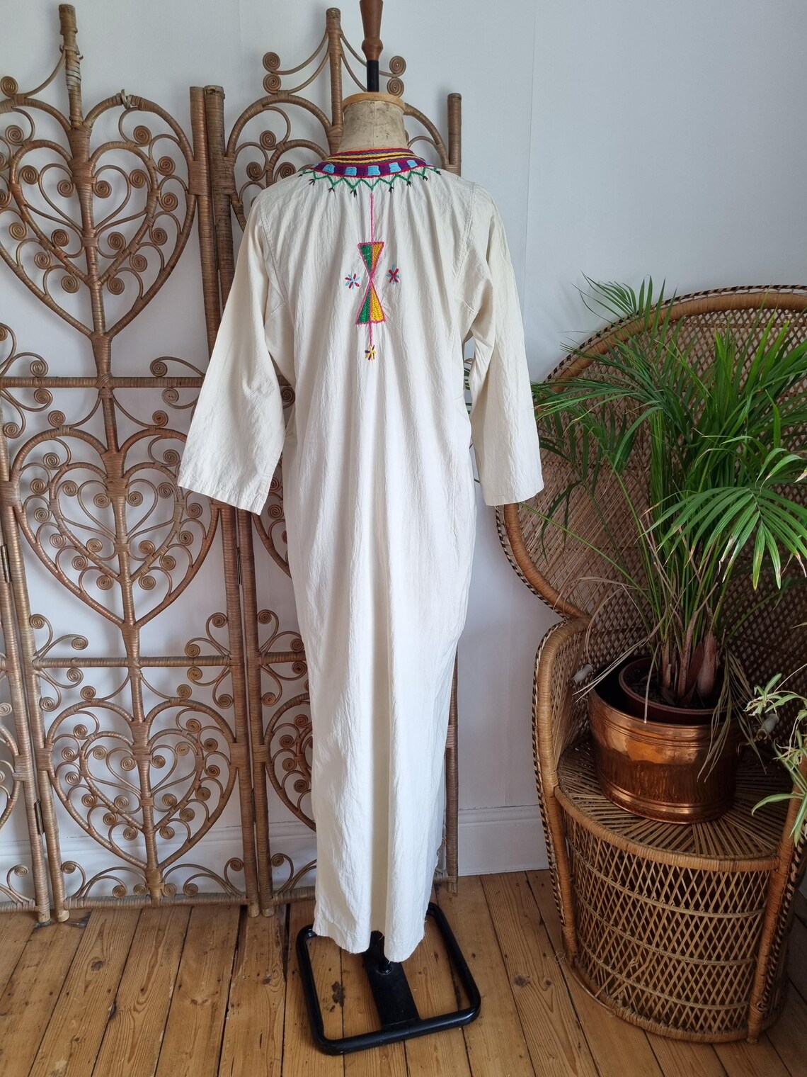 Vintage Kerdasa Embroidered Floral Woven Cotton 70s Boho Kaftan Tunic ...
