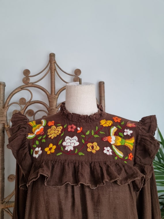 Vintage brown embroidered floral Cotton boho smoc… - image 6