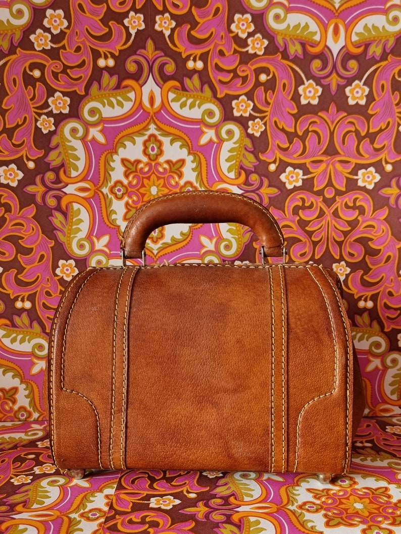 sac à main style selle vintage en cuir marron des années 70 image 3