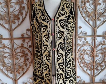 Chaleco vintage de terciopelo negro con bordados dorados, estilo años 60/70, talla M/L