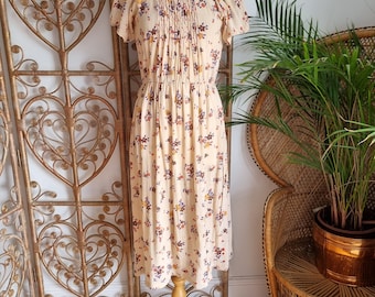 Vintage 70s cheesecloth indian cotton kimono sleeves smock smocking  midi dress M