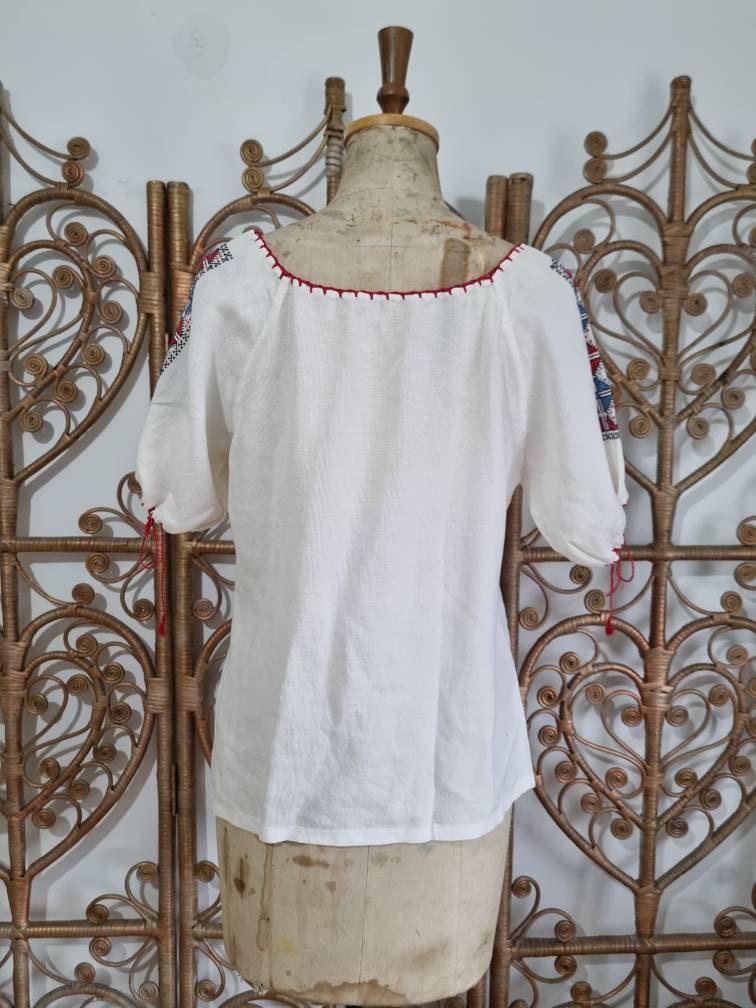 Vintage White Folk Romanian Indian Embroidery Cotton - Etsy UK