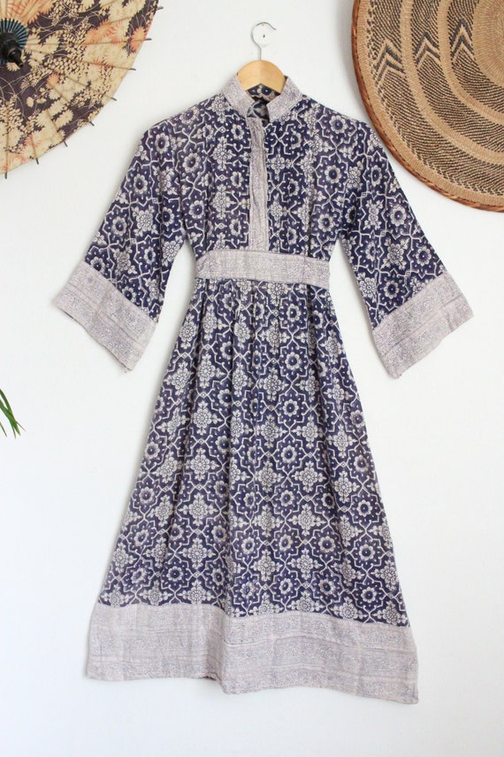 Vintage purple floral Ayesha Davar cotton hippy In