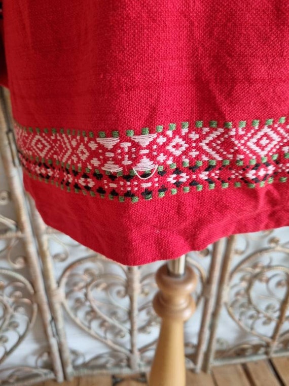 Vintage red Woven Ethnic 70s embroidered cotton h… - image 4