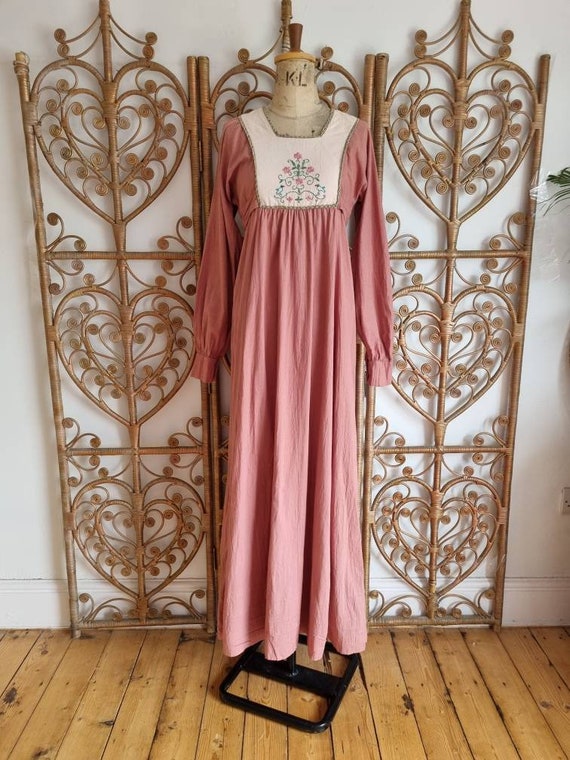 Vintage dusty pink India Imports of Rhode Island … - image 2