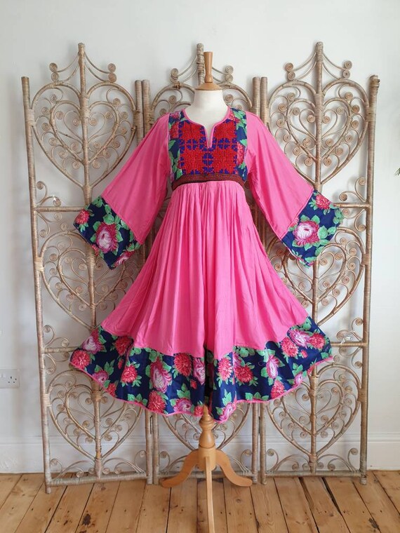 Vintage pink patchwork floral embroidered Cotton A