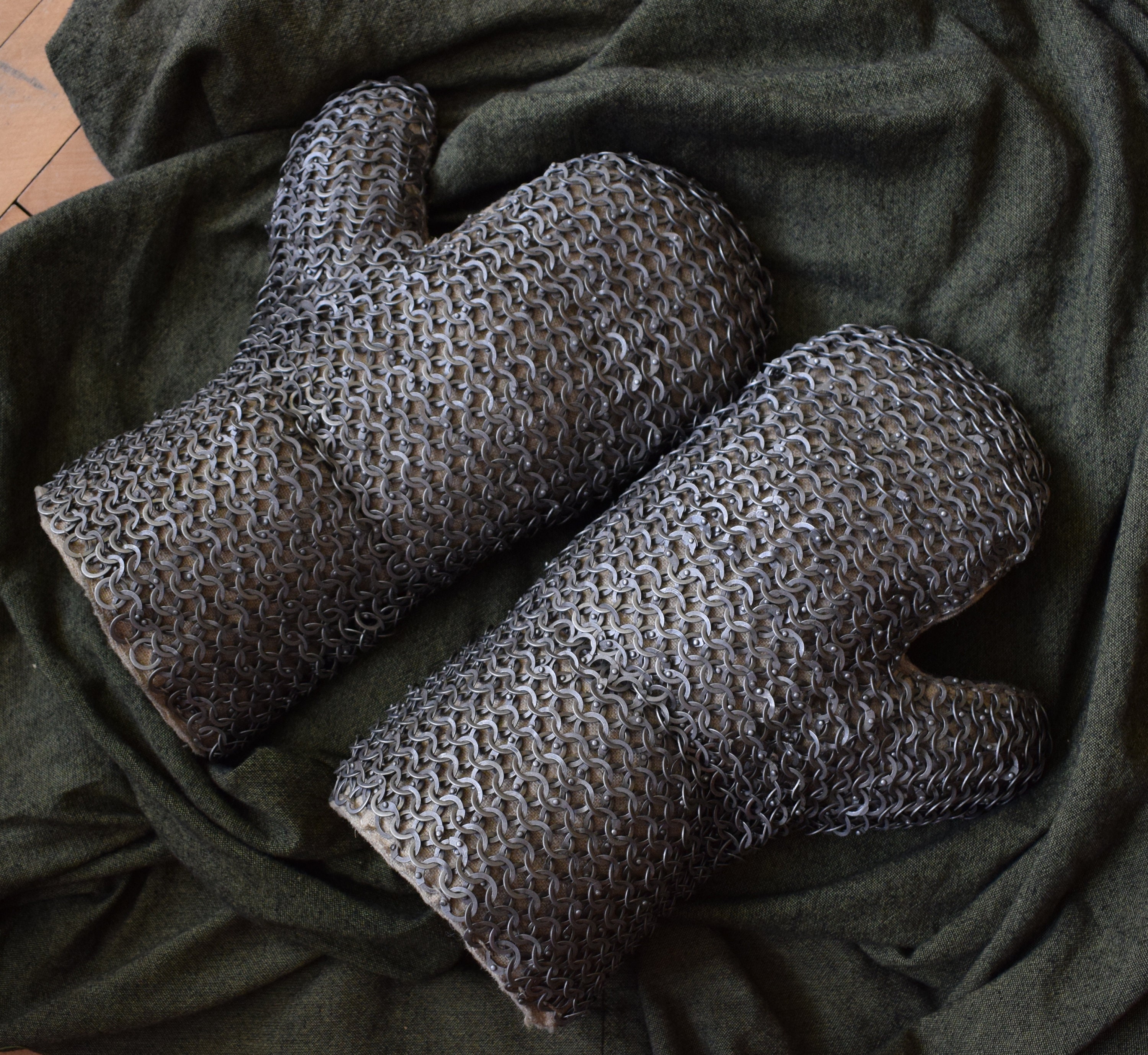 Chainmail Mittens Gauntlets Padded Mittens With Chainmail Etsy UK