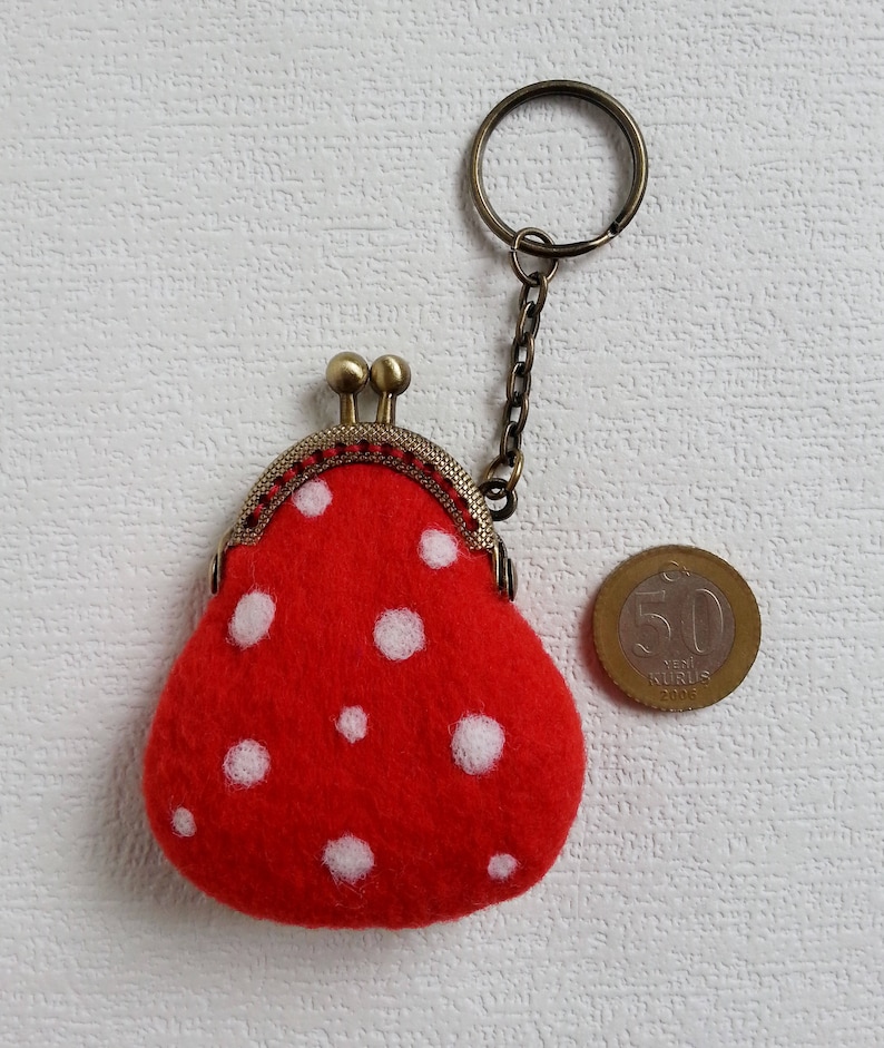 Felted mini coin purse Keychain Mushroom Felt coin purse kiss Etsy