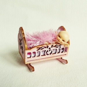 Realpuki wooden bed with embroidered bedding Furniture for Dollhouse Realpuki Accessories BJD wooden bed Doll furniture Wooden bed miniature