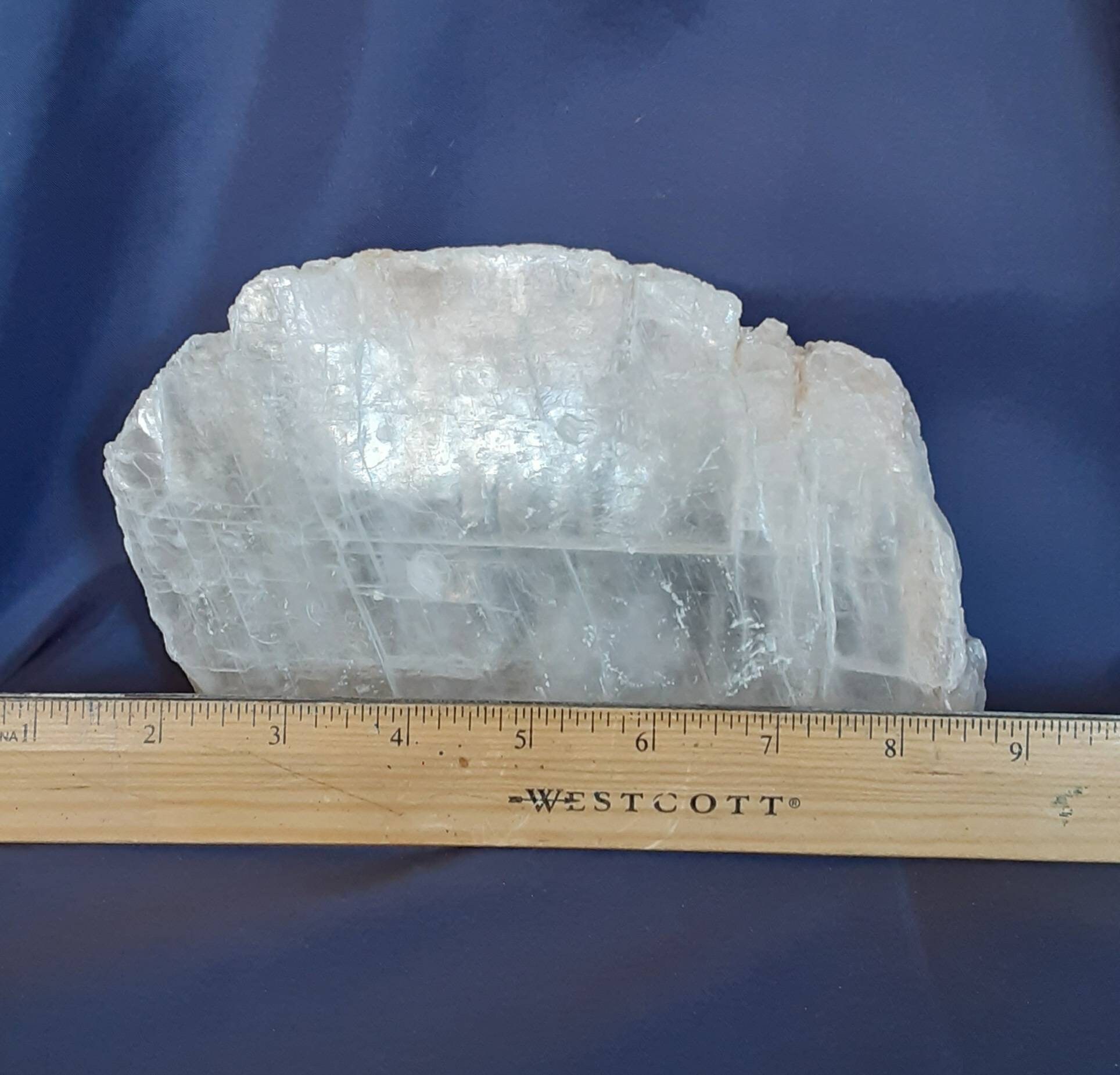 Raw Selenite Quartz Crystal / Protective Grid Natural