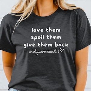 Camiseta divertida para maestra de guardería, linda camiseta para maestra de preescolar, camiseta para sala de niños pequeños, maestra de bebés, camiseta para directora de guardería, lindo regalo para maestra