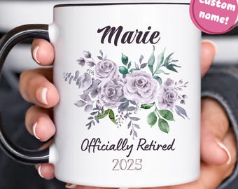 Mug retraite personnalisé, officiellement retraité 2025, cadeau collègue, cadeau retraite patron, cadeau ami à la retraite, tasse florale de retraite