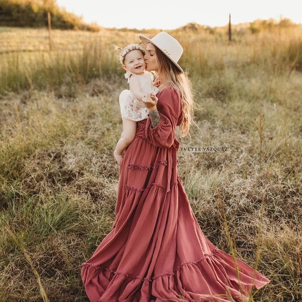 Maternity dress for photoshoot, Boho Maternity gown baby shower, Photo shoot dress, Flutter Photoshoot dress, Elopement dress- Lauren gown