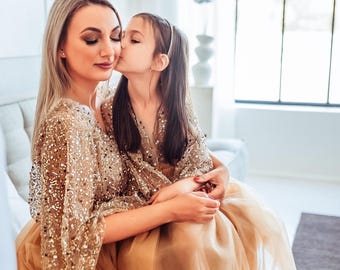 Vestidos a juego para madre e hija para sesión de fotos ~ Vestido a juego para madre e hija ~ Vestido formal para invitada de boda ~ Accesorios a juego para fotos familiares ~ Nara