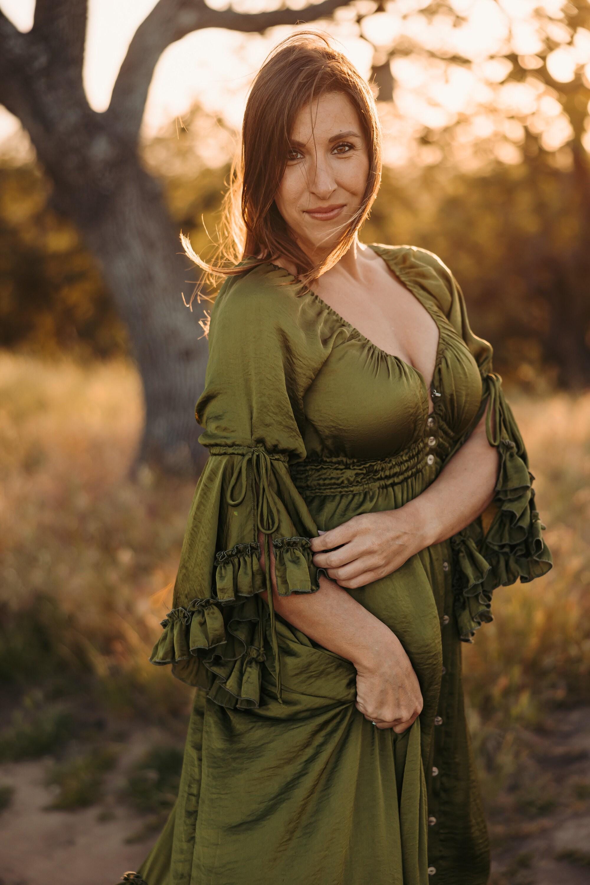 boho maternity photoshoot dress Hazel or just like the look of smocking at the waist Boho Maternity Maternity Photoshoot Dresses