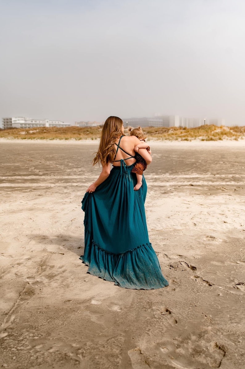 maternity robes and gowns