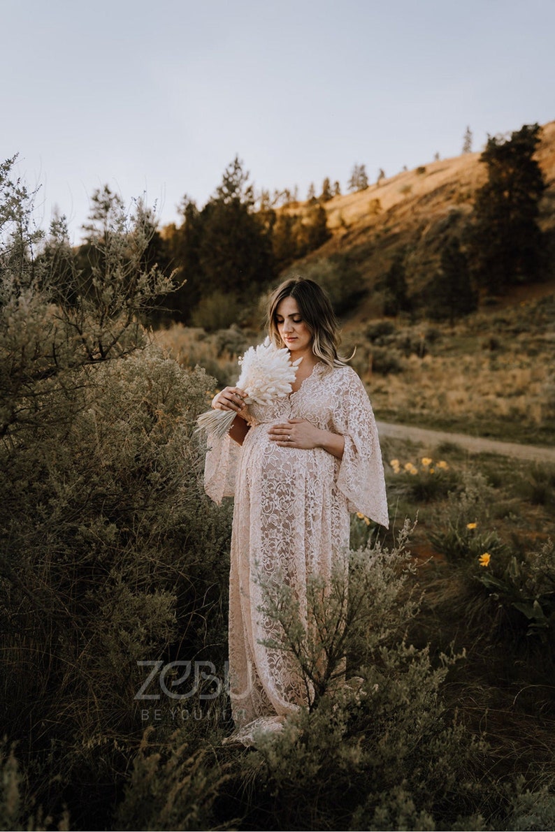 Boho maternity dress for photoshoot,Bohemian Lace pregnancy dress for elopement wedding, Ivory Maternity wedding dress for photo session, 