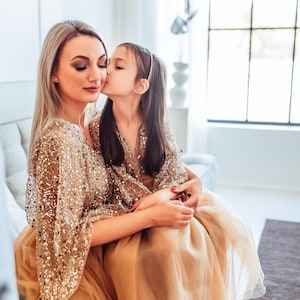 Xmas Party Gold Dress Christmas Christmas Tree Gold Family Outfits Mommy  And Me Christmas Dresses For Holiday Photoshoot Mother Daughter Matching