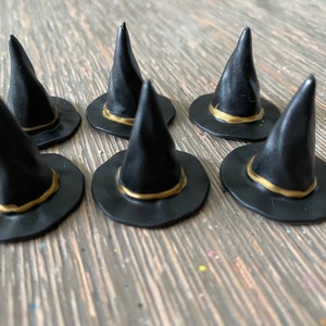 6 Miniature 1 inch Witch Hats, Retro Style Supply, Lisa Kettell