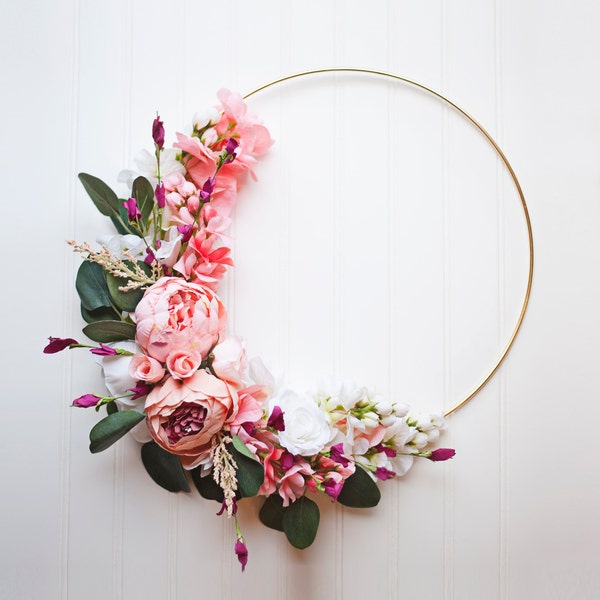 Wild & Free Wreath- Floral Burst on gold hoop