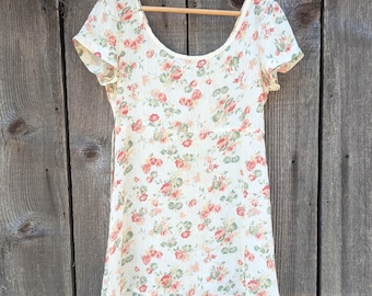 90s vintage Y2K sheer floral babydoll dress BCBG Paris / coquette flirty pink roses buttercream mesh gauze