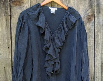 Chemisier poète en soie noire vintage des années 90 / haut gothique vampire gothique à col à volants style victorien édouardien Ren Faire Renaissance / lew magram XL