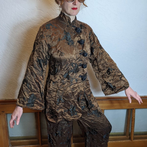 Ensemble kimono en soie vintage des années 40/veste pantalon pyjama lingerie deux pièces/costume asiatique chinois rétro hollywoodien brodé floral OOAK