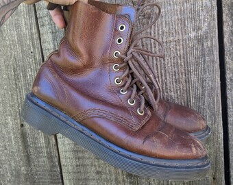dr martens metal tip laces