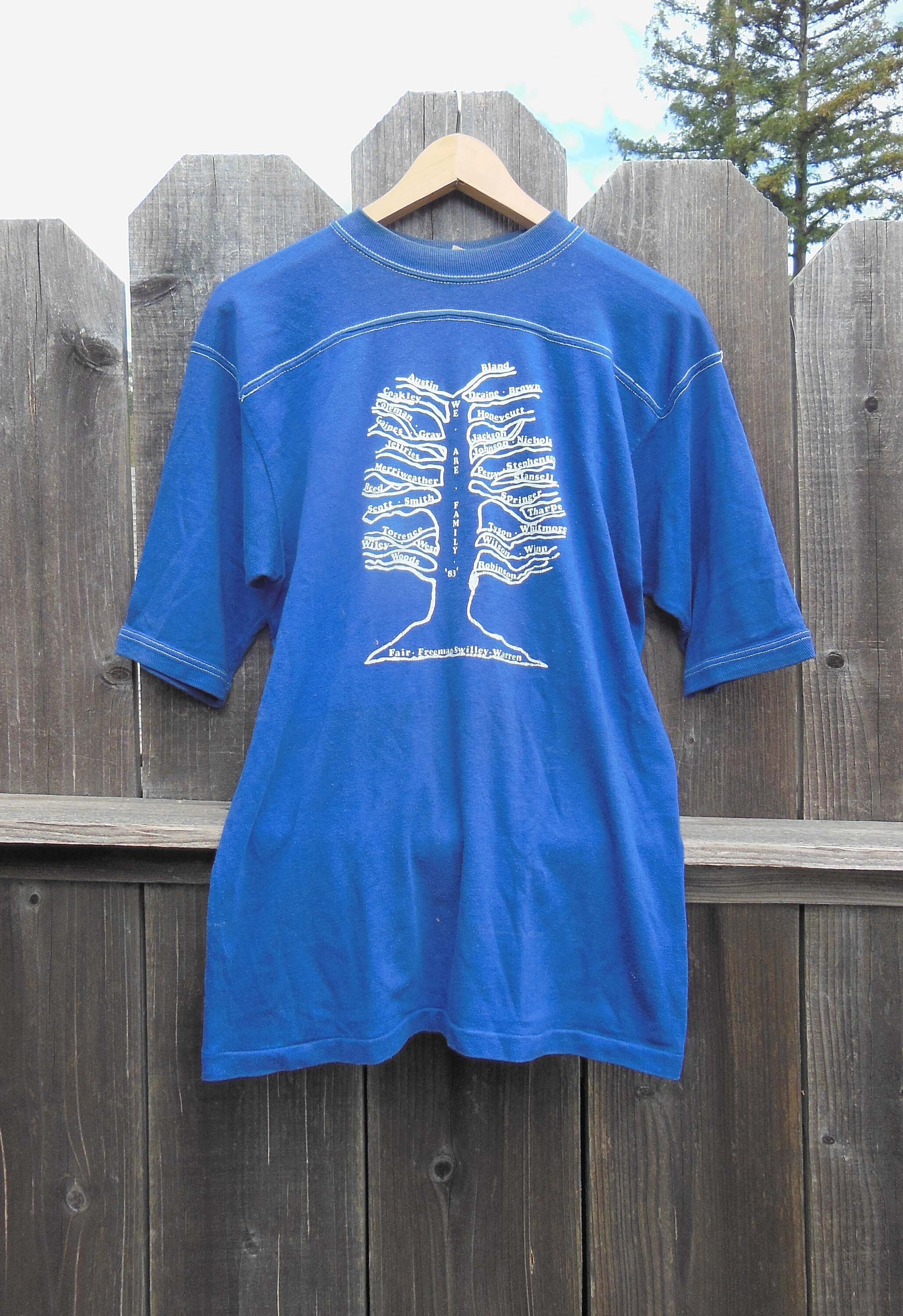 Eighties tee. retro style UK 80's kids playground game British Bulldog T-Shirt Eighties tee. retro style UK 80's kids playground game British Bulldog T-Shirt