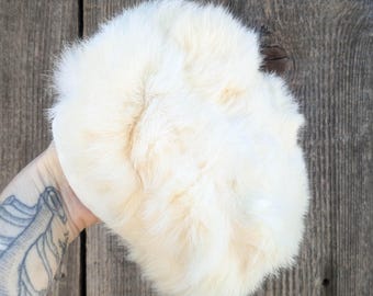 Vintage Winter White Embellished Fur Caplet Hat Vintage | Accessories | Vintage Winter White Embellished Fur  main image 3