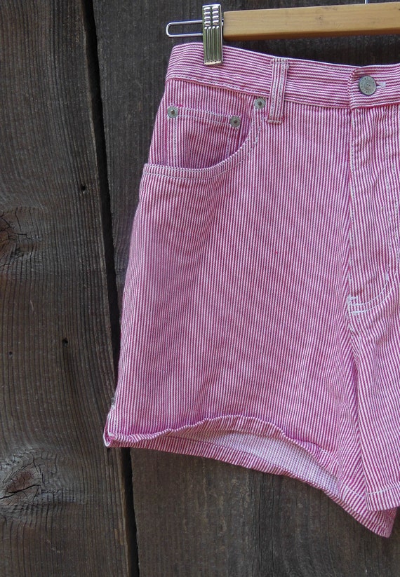 80s vintage red pinstripe shorts / candy striped … - image 6