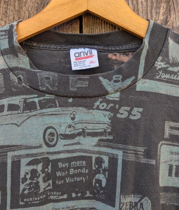 90s Vintage Y2K Newsprint T Shirt / All Over Print Single Stitch