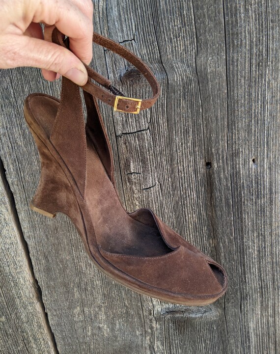 50s vintage brown suede wedge sandals / platform … - image 8