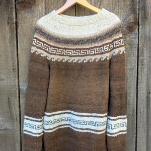 70s Vintage Alpaca Wool Sweater / Hand Knit Boho Bohemian Rustic