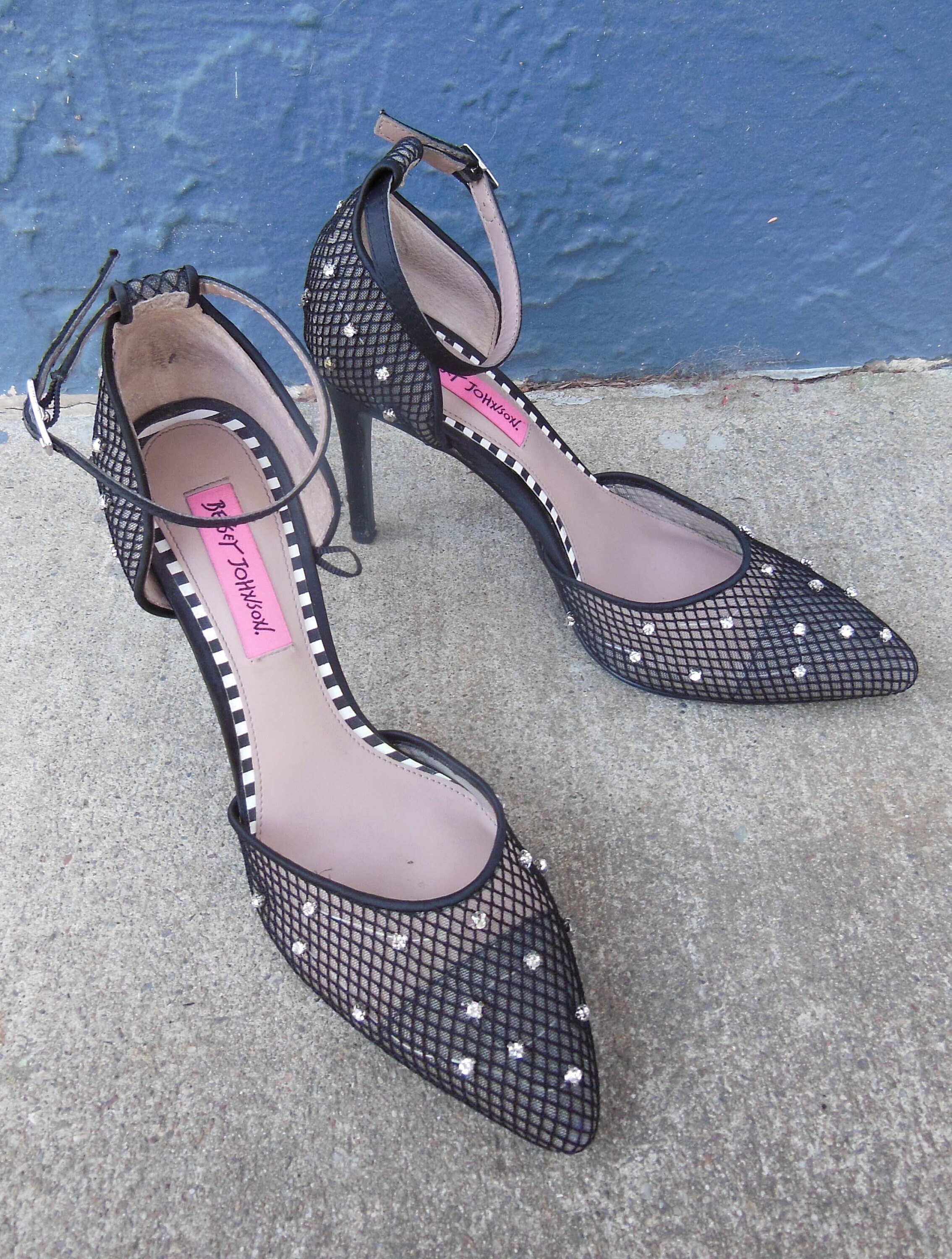 betsey johnson heel