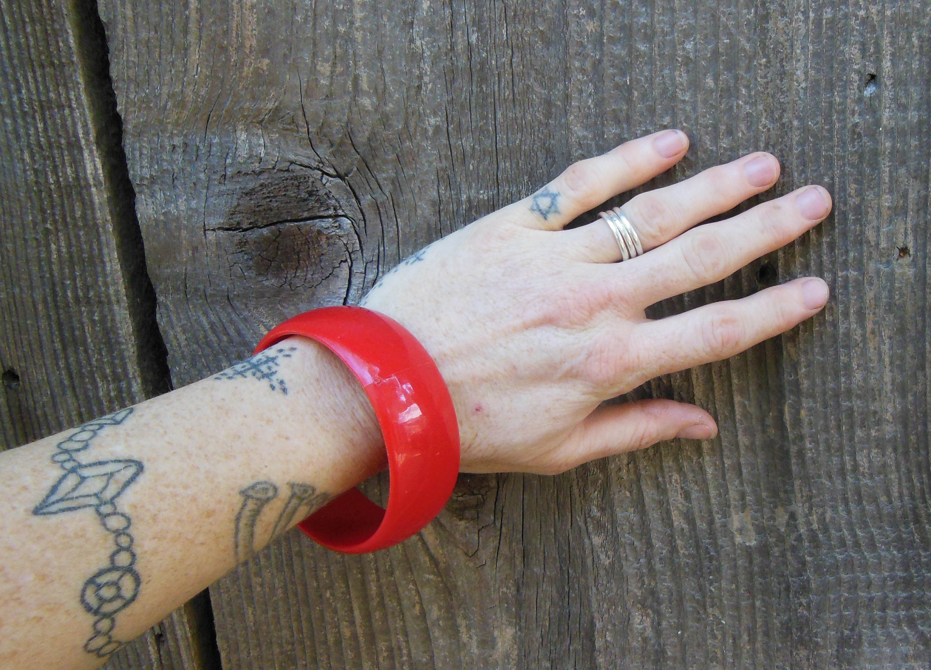 60s Vintage Red Plastic Bangle Bracelet Funky Chunky Statement