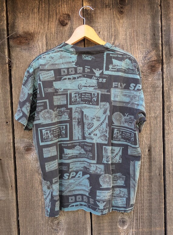 90s Vintage Y2K Newsprint T Shirt / All Over Print Single Stitch